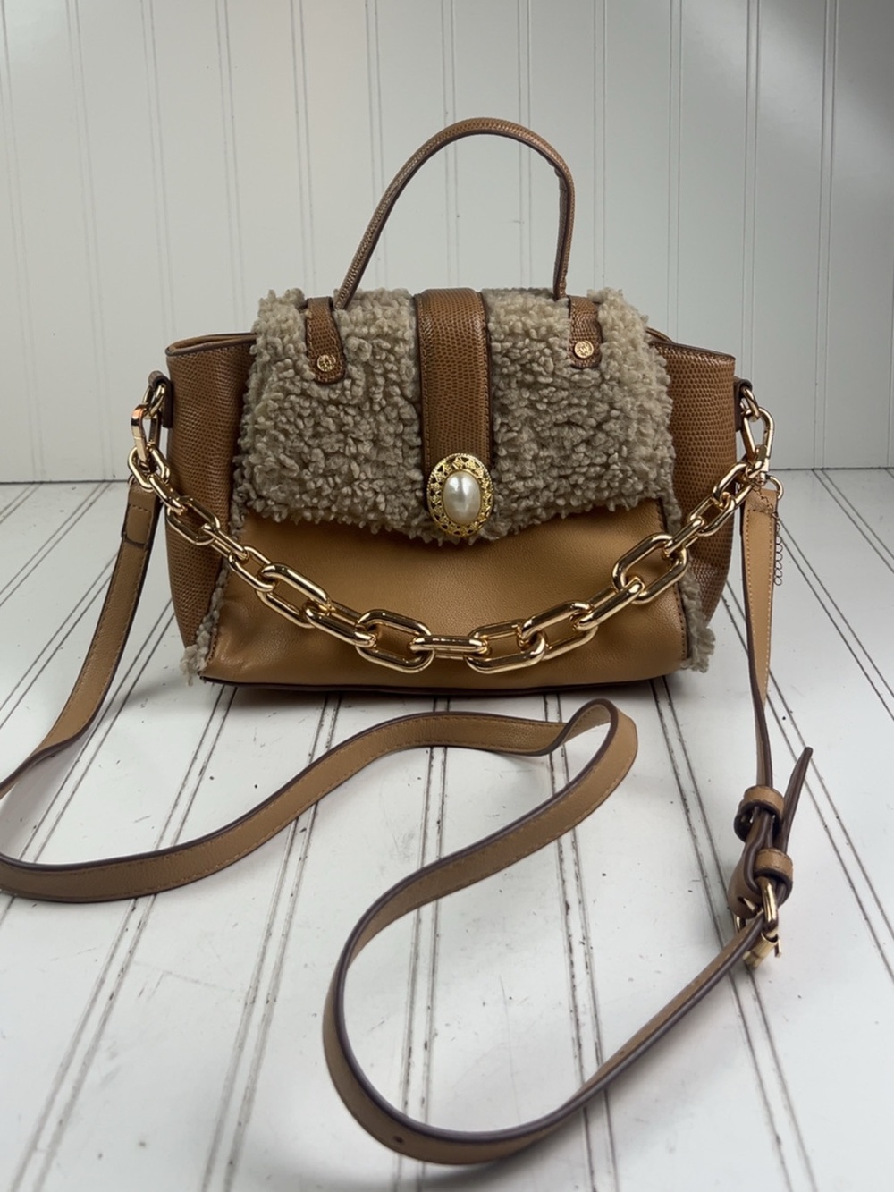 Anne Klein Vintage Y2K Mixed Media Sherpa Crossbody Satchel Brown Pearl Accent - Picture 2 of 15